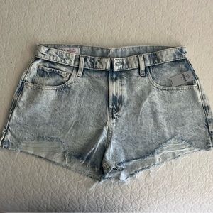 Gap 2” Denim Beach Short